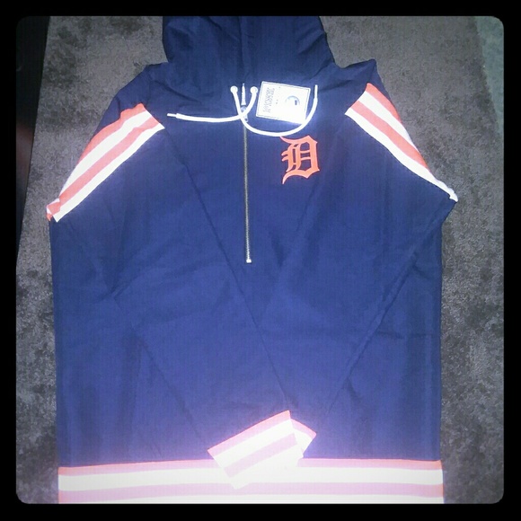 NWT vs pink Detroit tigers jacket - Picture 1 of 1